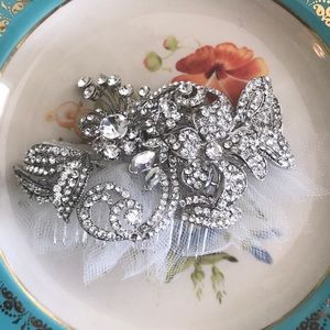 Untamed Petals by Amanda Judge bridal comb